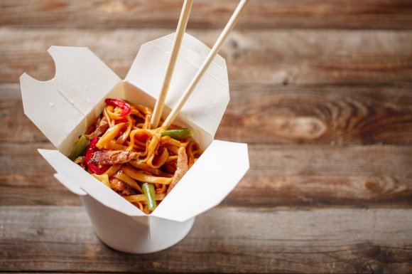 Distributeur alimentaire pour commerce de restauration rapide 